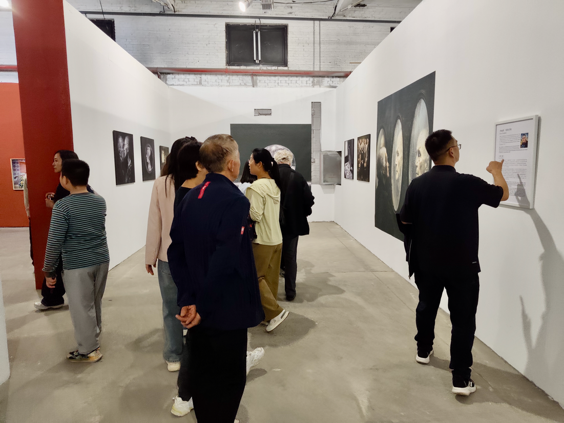 Eliza Stephens’ work at the Pingyao International Photography Festival. Credit: Experimental Photo Festival