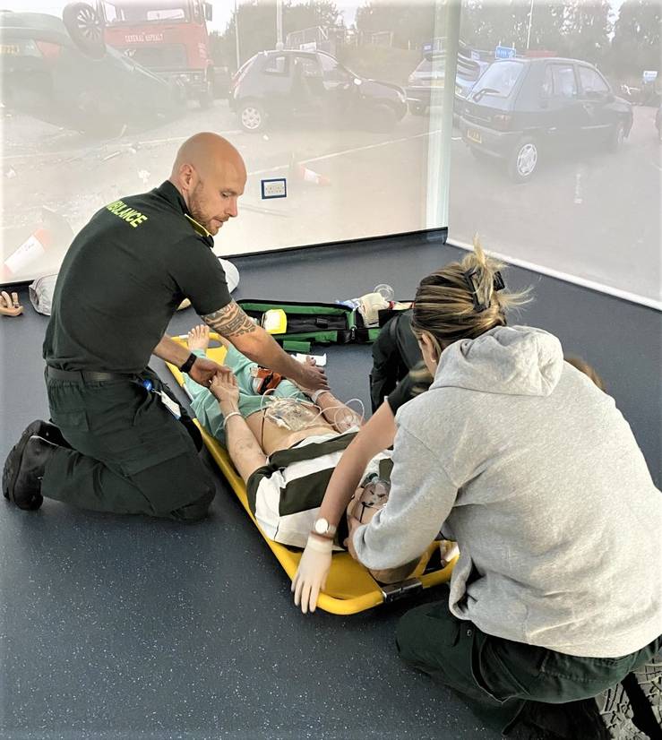A student in the paramedic science place