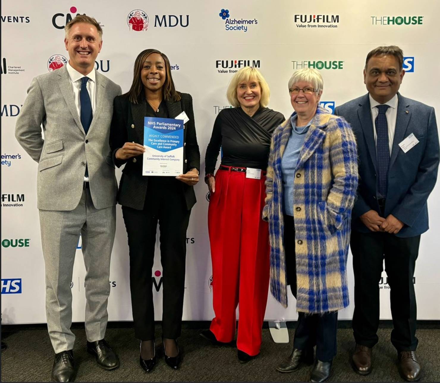 Left to right: Ed Garratt OBE, Chief Executive of NHS Suffolk and North East Essex ICB, Lorraine Mattis, Chief Executive at the Ƶ Dental CIC, Professor Jenny Higham, Vice-Chancellor at the Ƶ, Professor Helen Langton, Emeritus Vice-Chancellor, Divyash Patel, Clinical Policy Lead, Office for Chief Dental Officer (OCDO)