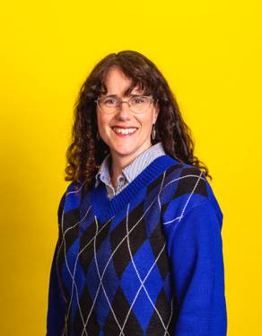 Julie Abernethy staff profile photo