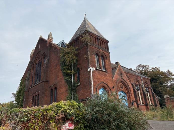 The outside of the former St Clements Congregational Church