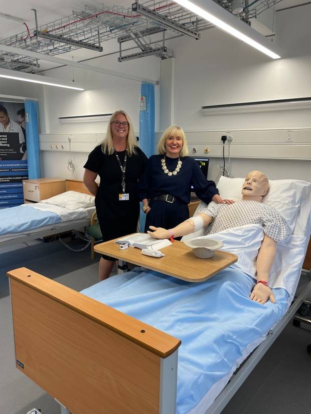 Mandi Syrett from the apprenticeships team and University of Suffolk Vice-Chancellor Prof Jenny Higham in the simulated ward at The Place